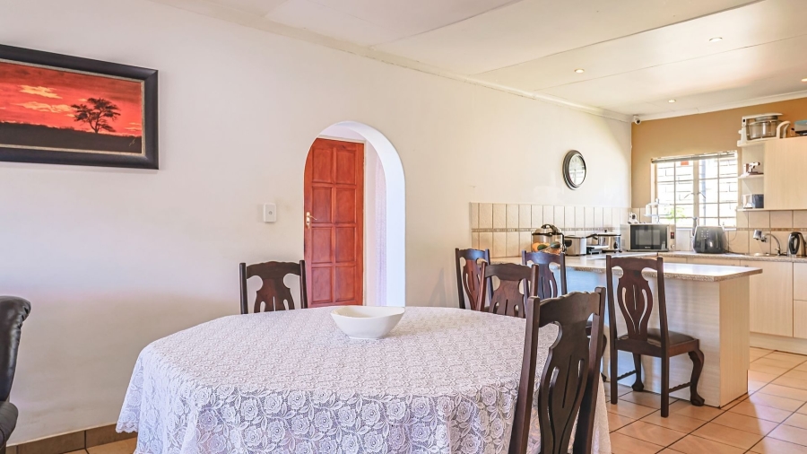 3 Bedroom Property for Sale in Safari Gardens North West
